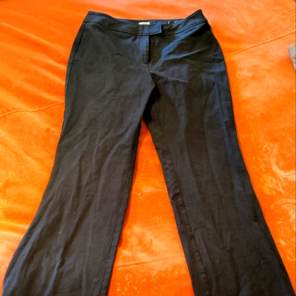 Chicos So Slimming Pants